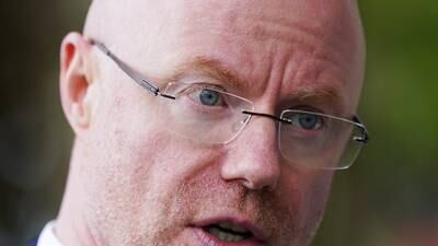 Donnelly contends HSE recruitment controls ‘failed’ as health service waits to be given its numbers