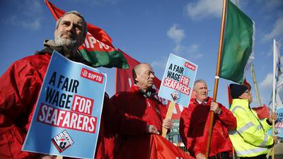 Unions protest for decent wages for seafarers on Irish Ferries