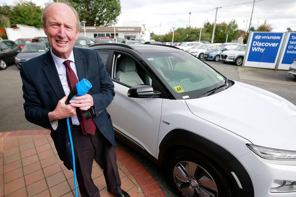 Government needs to change gear in electric-car changeover
