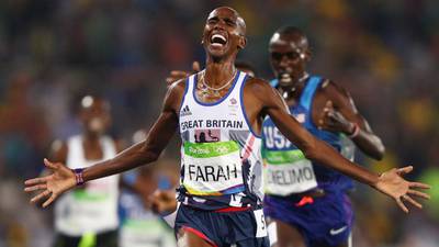Mo Farah completes historic double-double with 5,000m win
