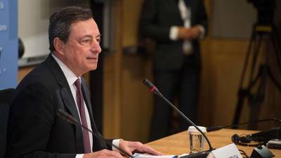 ECB considers raising insurance demanded for  Greek funding