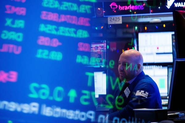 Stocks recover losses but economic concerns linger