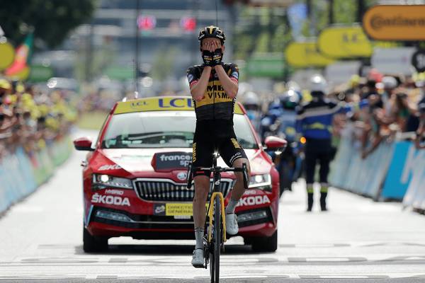 Dan Martin rolls in eighth as Sepp Kuss wins stage 15 of Tour de France