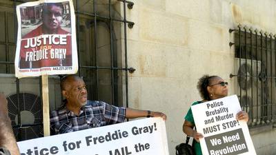 Freddie Gray prosecutors drop charges against officers