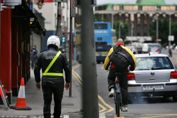New law on drivers overtaking cyclists abandoned