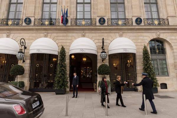 Jewels worth €800,000 stolen from Saudi princess in Paris