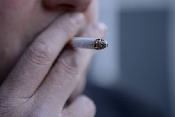 Tobacco sales: Raising legal age to 21 should be ‘stepping stone’ to phase-out