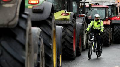 Farmers say they do not want right-wing figures at their protests