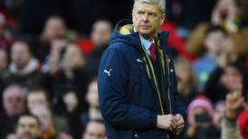 Arsene Wenger calls for Arsenal players and fans to show solidarity