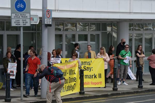 Debenhams Ireland has treated workers in ‘shabby’way, says Martin