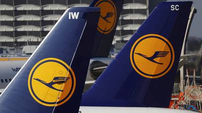 Lufthansa eyes cost cuts as bookings hit by attacks