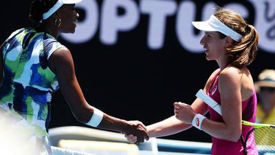Venus Williams stunned in straight sets by Johanna Konta