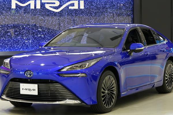 Toyota unveils improved version of hydrogen car Mirai