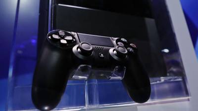 Sony sets up face-off with Microsoft by  announcing sale date for   PlayStation 4