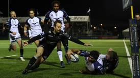 Montpellier back in the game with bonus-point win in Glasgow