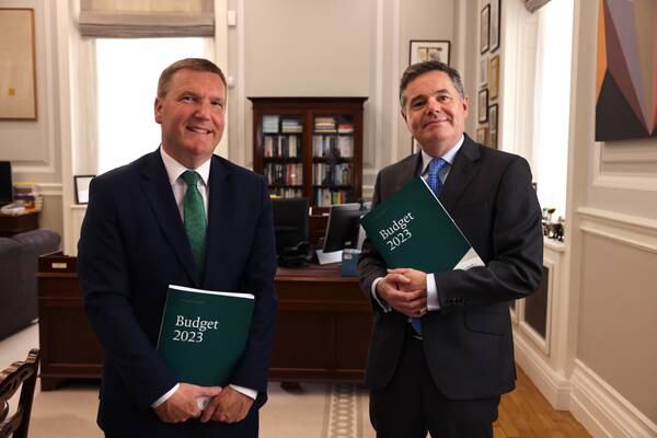 Rainy day fund: Government to set aside €2bn this year and €4bn in 2023