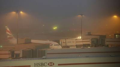 Delays  continue at Irish airports after heavy fog in UK