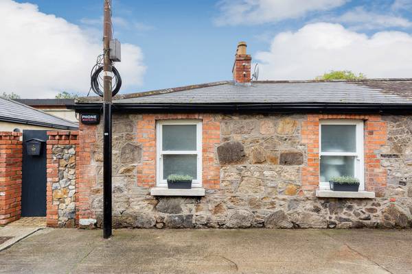 See the light in this Zen-like Sandymount cottage for €750k