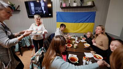 Payment scheme for Irish people hosting Ukrainian refugees being considered