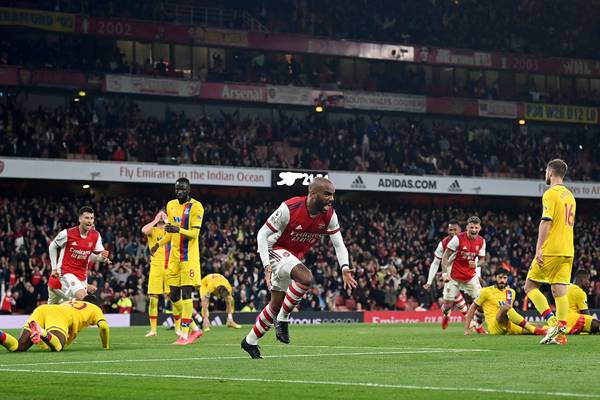 Lacazette saves Arsenal at the death against Crystal Palace