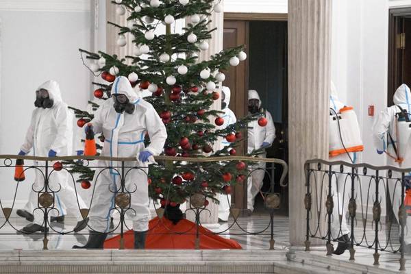 Czechs reverse relaxation of Covid-19 restrictions to avert Christmas surge