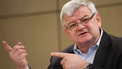 Greens incur wrath of Joschka Fischer