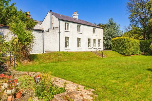 Surprise Killiney auction reels in the buyers