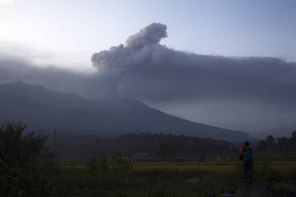 Indonesian volcanic eruption leaves 22 dead with one still missing