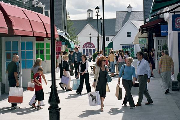 Kildare Village operator sees pre-tax losses rise 83.5% to €6.48m