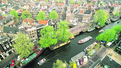 Amsterdam to apologise for role in slave trade