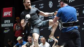 Khabib jeered by pro-Conor McGregor crowd at open workouts