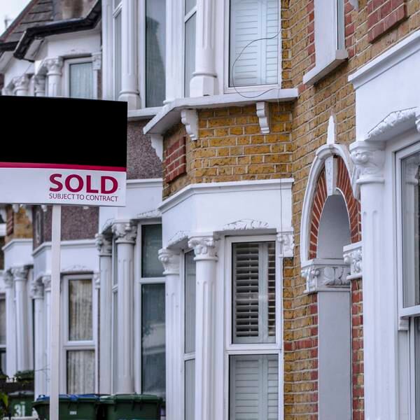 Slow moving second-hand home market a drag on mortgage lending