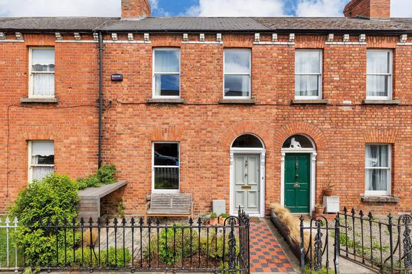 Dreaming spires and community spirit in Phibsboro for €695K