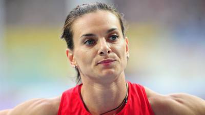 Isinbayeva backtracks from controversial comments
