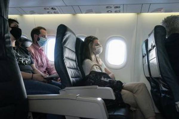 US airlines seek end to Covid mask rule despite passenger anxiety