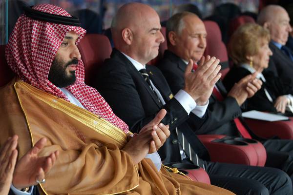 Saudi crown prince makes World Cup appearance to meet Putin