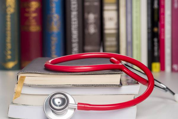 Doc lit: The books by doctors that deserve a spot beside your deckchair