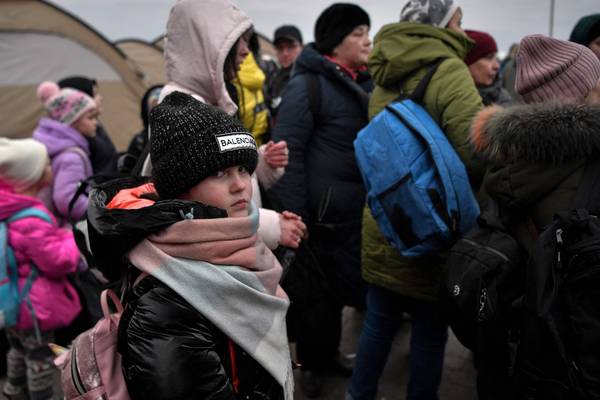 Timmy Dooley calls for refugee processing camps following trip into Ukraine