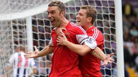 Liverpool set to sign Rickie Lambert in  €5m deal from Southampton