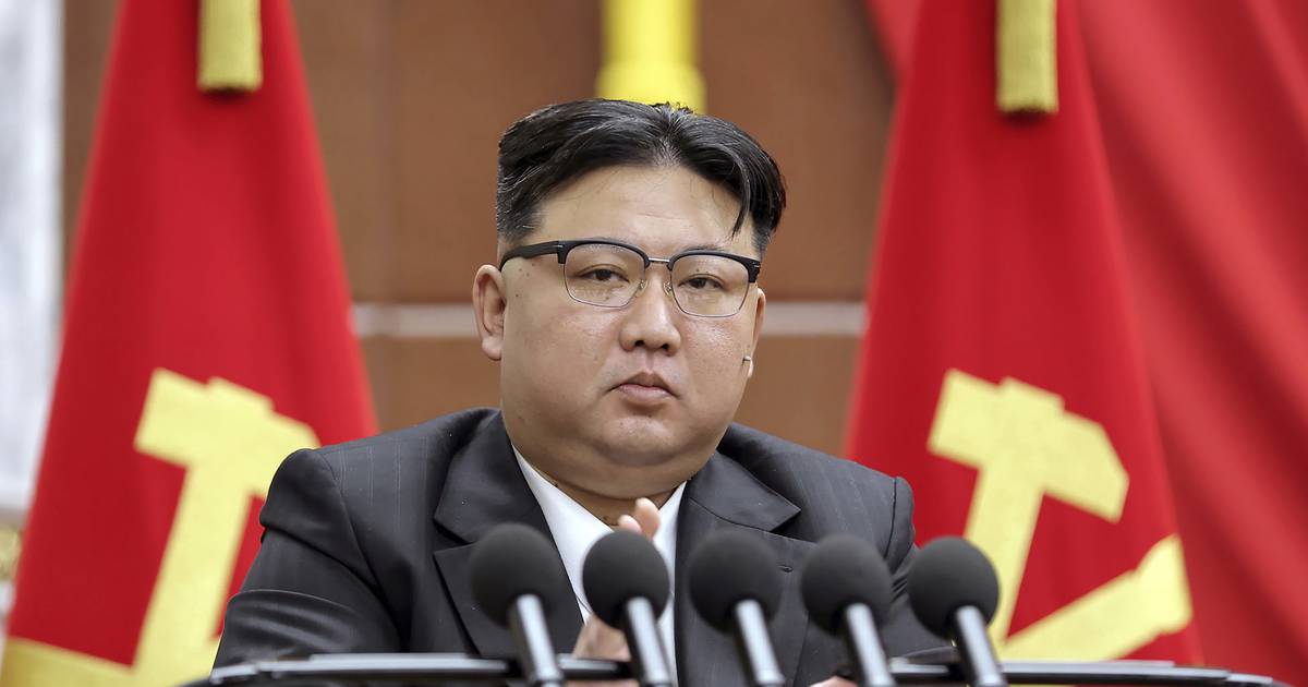 Северная Корея планирует новые шпионские спутники и беспилотники, поскольку Ким Чен Ын говорит, что война неизбежна — The Irish Times