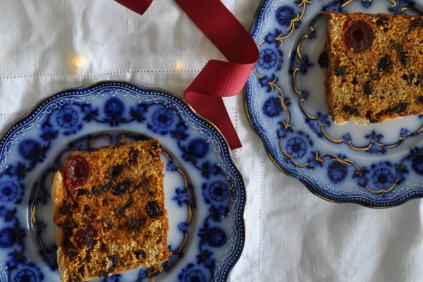 Left it too late to make a Christmas cake? This is the recipe for you