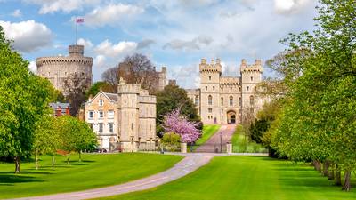 Armed man arrested after breaking into grounds of Windsor Castle