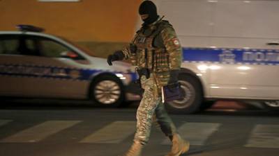 Gunman kills Bosnian policeman in apparent Islamist attack