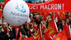 France bids to show reform drive with deregulation bill