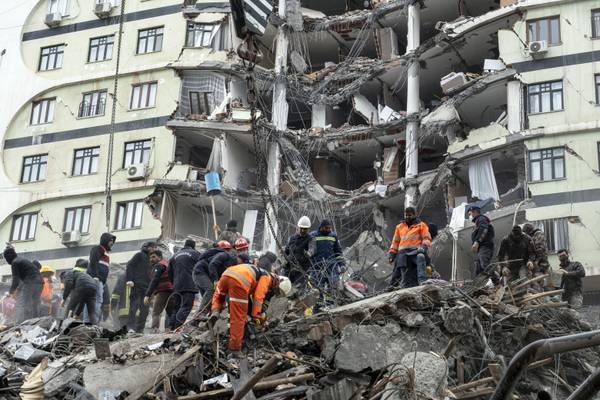 After devastating Turkey earthquake, Diyarbakir residents pray for missing families