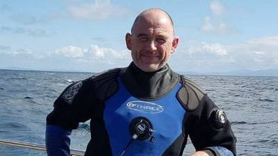 Tributes paid to ‘hero’ Garda who died while diving off coast