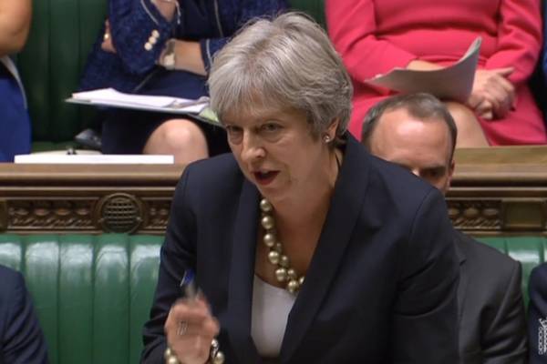 Theresa May calls for UK-EU joint customs territory