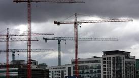 Crane drivers to be balloted on picketing building sites