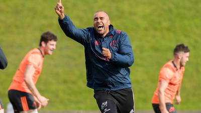 Erasmus expected to opt for Bleyendaal as Munster outhalf