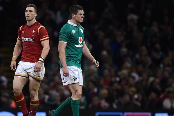 Ireland left to rue mistakes as Welsh dragon roars back to life